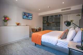 Апарт-отели Grafton Street Studios by City Break Apartments Дублин Улучшенный номер-студио-6