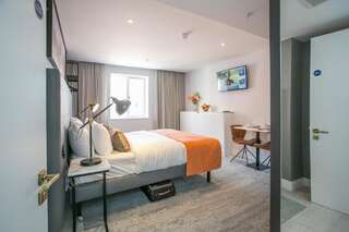 Апарт-отели Grafton Street Studios by City Break Apartments Дублин Улучшенный номер-студио-9
