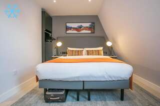 Апарт-отели Grafton Street Studios by City Break Apartments Дублин Номер-студио в мансарде-13